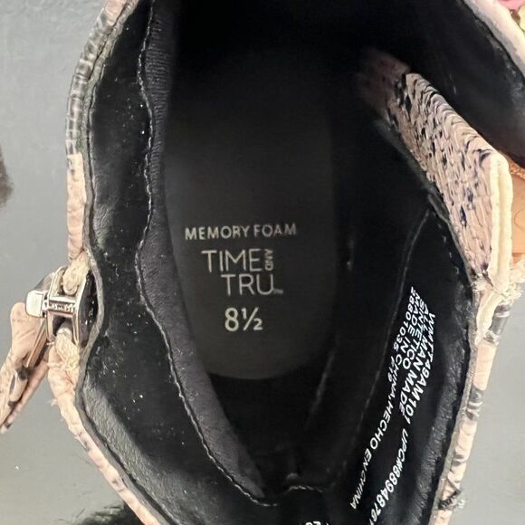 *NWOT* Time & Tru Snake Print Ankle Booties Size 8.5 - Picture 4 of 7